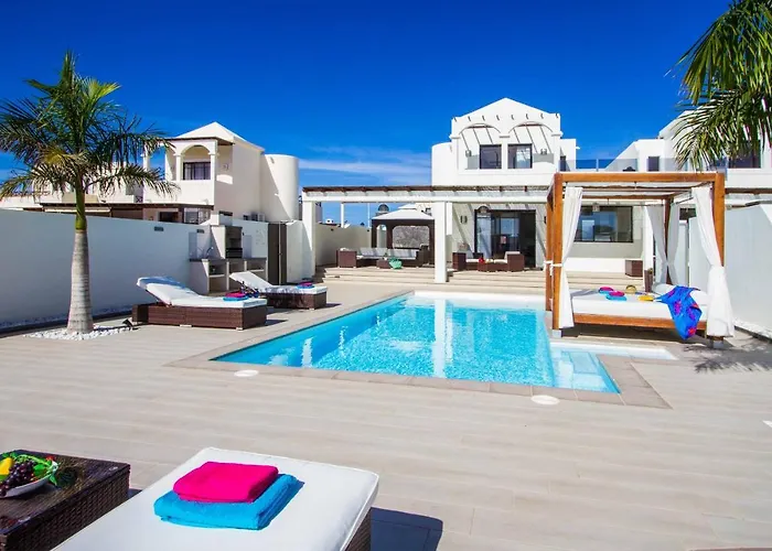 Pedro Villa Playa Blanca